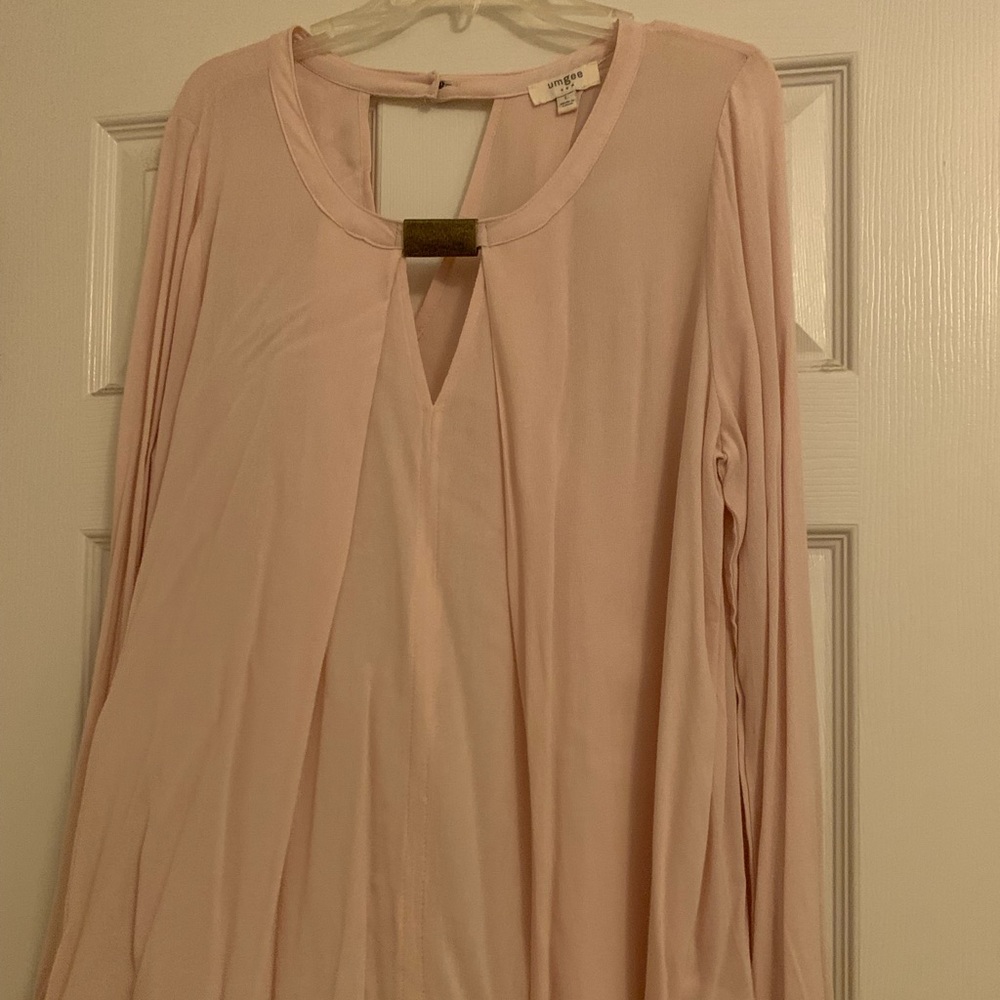 Umgee top. Very flowy.